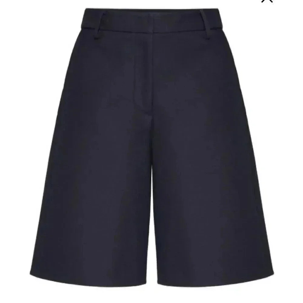 Valentino Garavani Womens V detail Bermuda Black Shorts size 38 New - Picture 2 of 12
